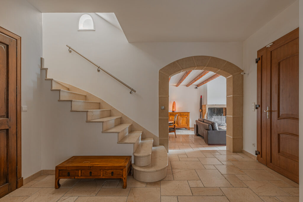 Superbe Propriété à Herbeys – Un Havre de Quiétude et de Bi – 10 pièces – 6 chambres – 4  – 432 m²