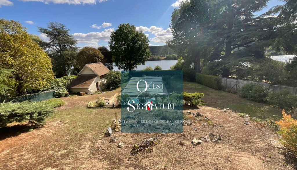 ISSOU- Maison F6 avec piscine – Bord de Seine – 6 pièces – 4 chambres – NR  – 136 m²