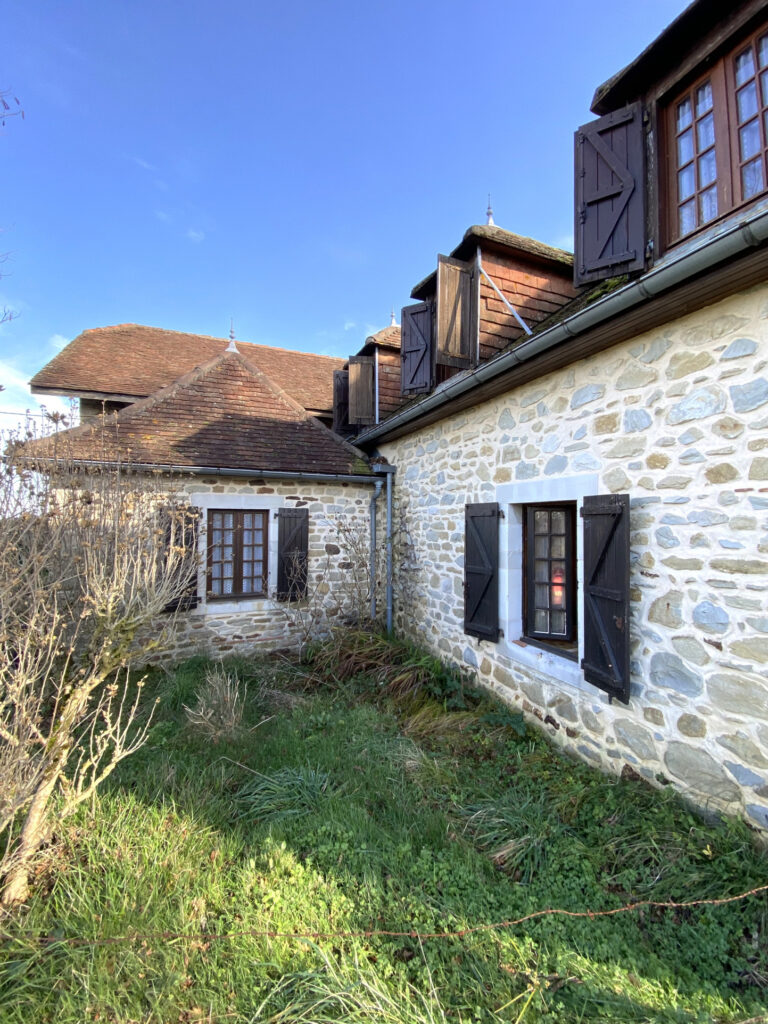 Secteur Sud Béarn – 6 pièces – 4 chambres – 2  – 135 m²