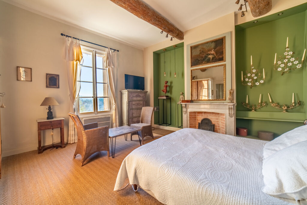 Ensemble immobilier de prestige – 13 pièces – 12 chambres – 4  – 640 m²