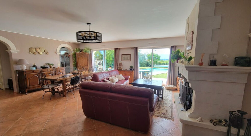 Maison 5 pièces 175 m2 vue Pyrénées – 5 pièces – 4 chambres – 6  – 178 m²