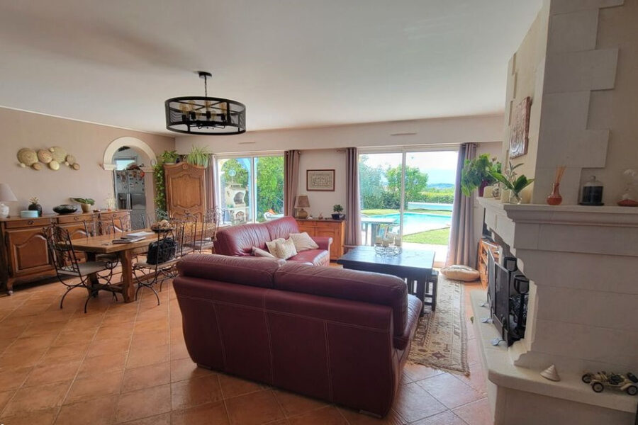 Maison à vendre à Andoins