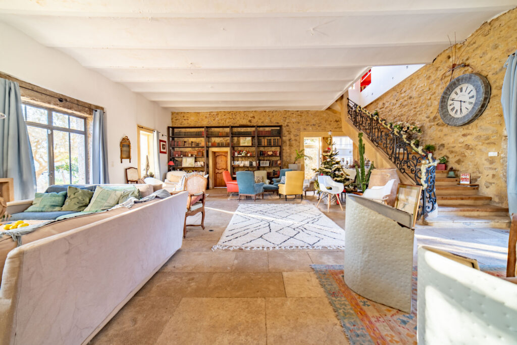 Ensemble immobilier de prestige – 13 pièces – 12 chambres – 4  – 640 m²