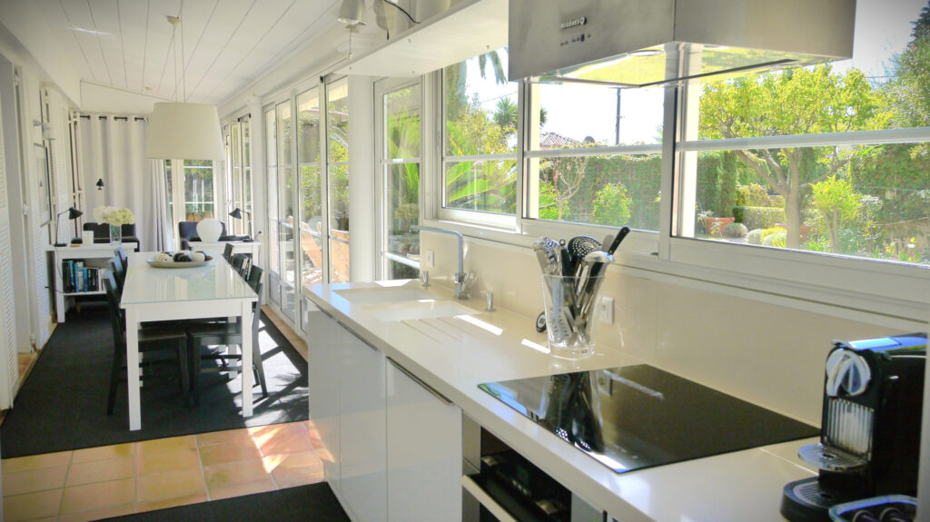 EXCLUSIVITE. CAP DE NICE – 3 pièces – 1 chambre – 2  – 77 m²