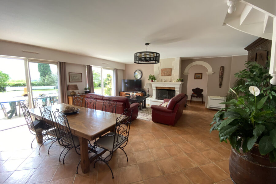 Maison à vendre à Andoins