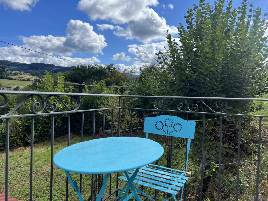 Maison en pierre avec dépendance et terrain – 5 pièces – 3 chambres – 4  – 105 m²