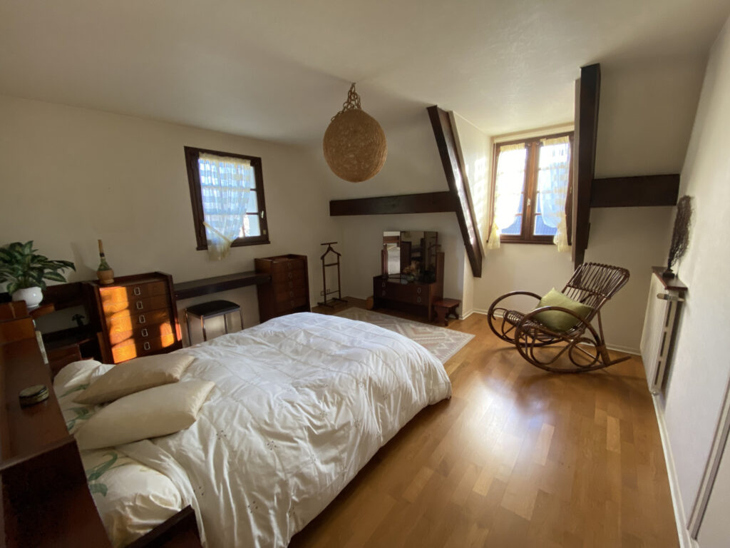 Maison 6 pièces Haut-d’Idron 185 m2 vue Pyrénées – 5 pièces – 4 chambres – 6  – 184.55 m²
