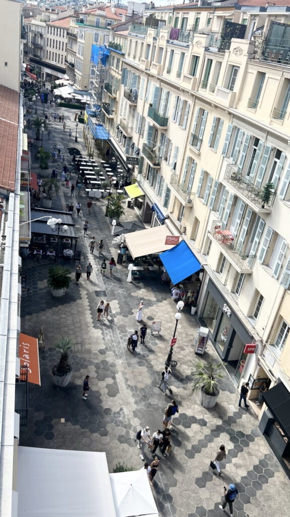 Carré d’Or – 3 Pièces de 68 m2 – 3 pièces – 2 chambres – 4  – 68.17 m²