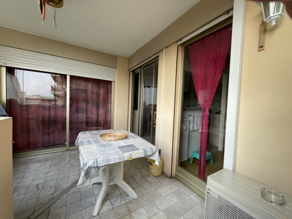 2 PIECES – L’ESTIVALIERE – CENTRE VILLE – 2 pièces – 2 chambres – 4 voyageurs – 55 m²