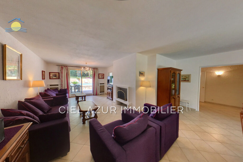 location saisonnière villa – NR pièces – 4 chambres – 4  – 140.00 m²