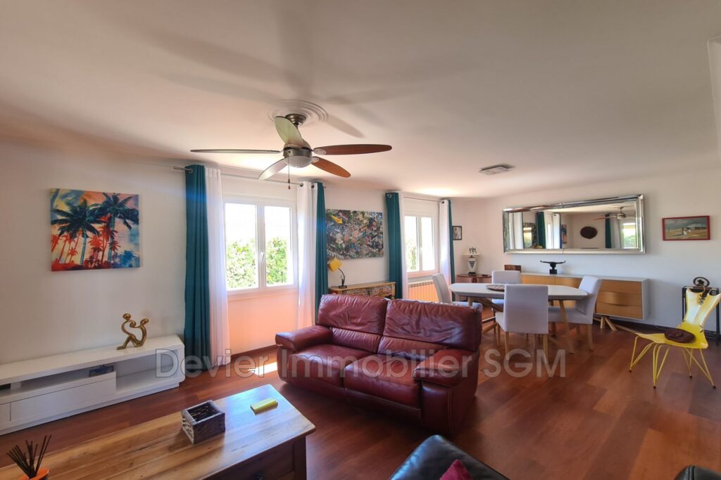 vente villa 4 Pièce(s) – 4 pièces – 3 chambres – 4  – 100.00 m²