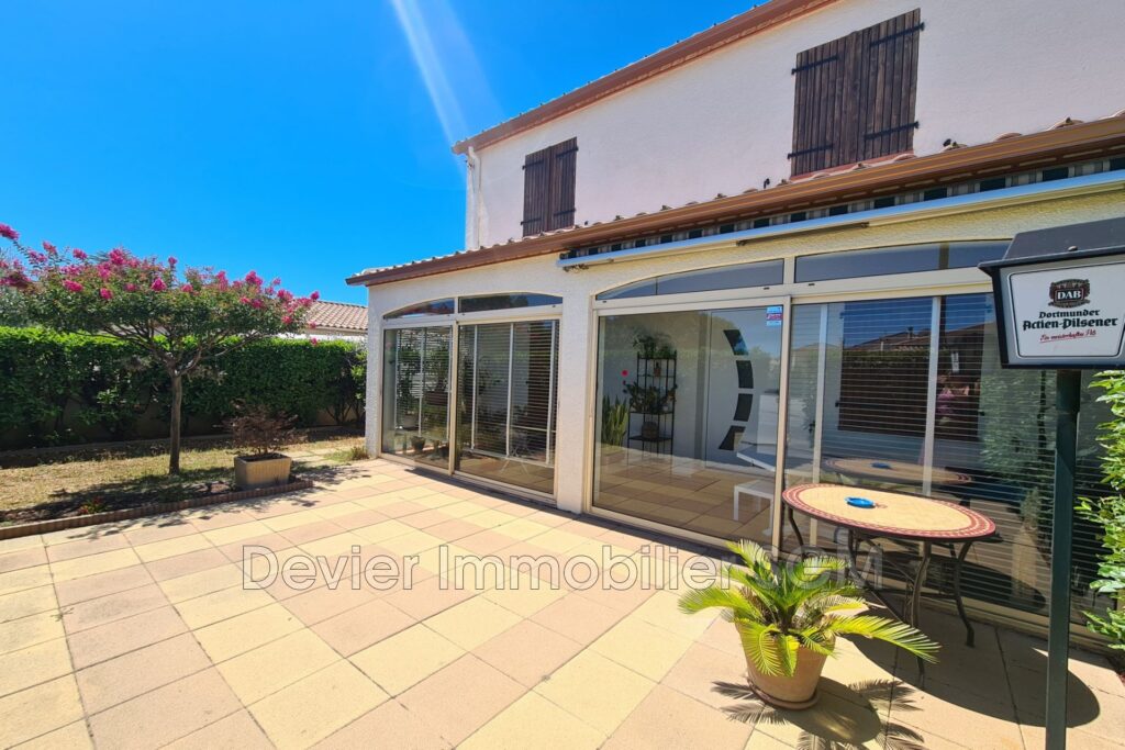 vente villa 4 Pièce(s) – 4 pièces – 3 chambres – 4  – 100.00 m²