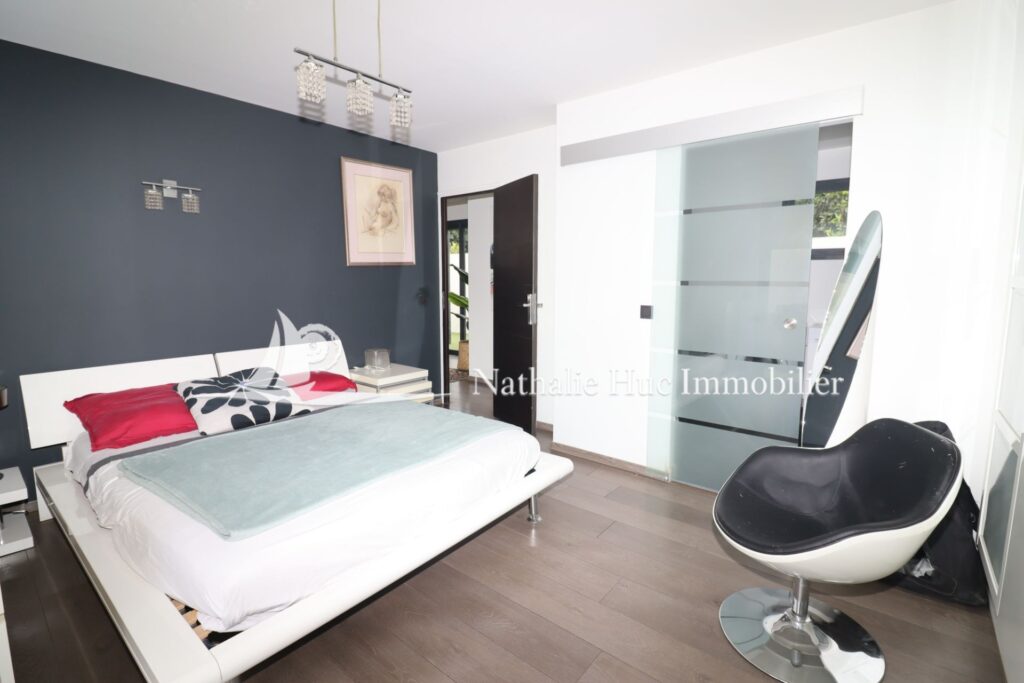 vente villa 5 Pièce(s) – 5 pièces – 3 chambres – 4  – 140.00 m²