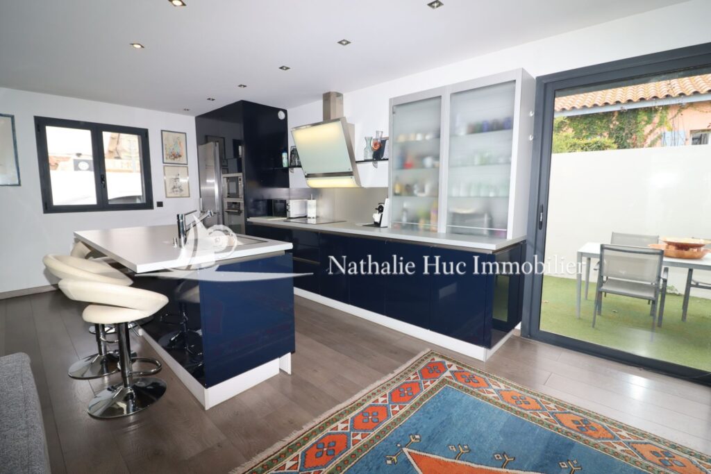 vente villa 5 Pièce(s) – 5 pièces – 3 chambres – 4  – 140.00 m²