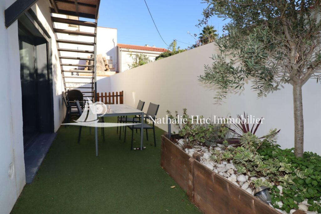 vente villa 5 Pièce(s) – 5 pièces – 3 chambres – 4  – 140.00 m²