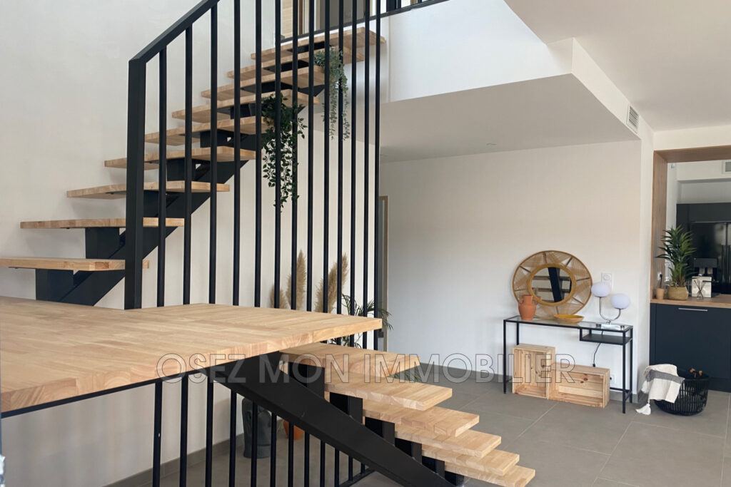 vente maison contemporaine 5 Pièce(s) – 5 pièces – 4 chambres – 4  – 118.00 m²