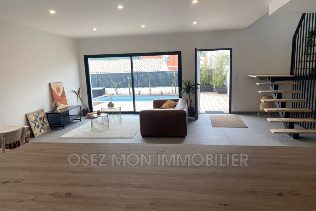 vente maison contemporaine 5 Pièce(s) – 5 pièces – 4 chambres – 4  – 118.00 m²