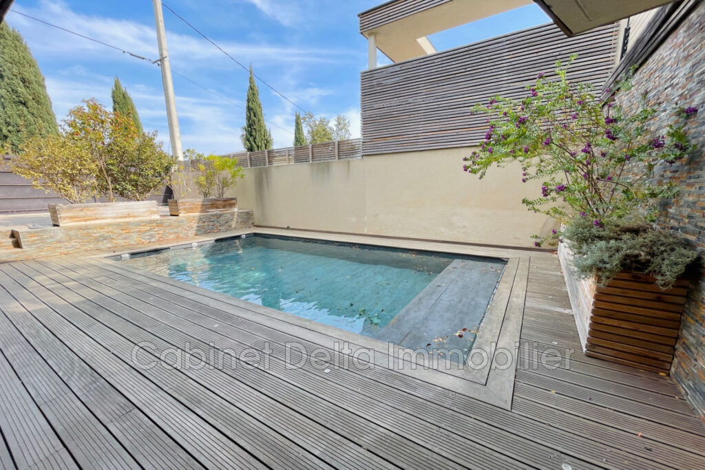 BANDOL – VUE MER – 5 pièces – 4 chambres – 4  – 130.00 m²