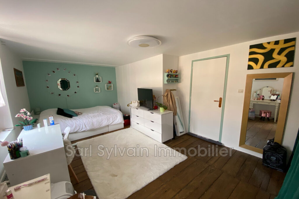 vente propriété 15 Pièce(s) – 15 pièces – 7 chambres – 4  – 424.50 m²