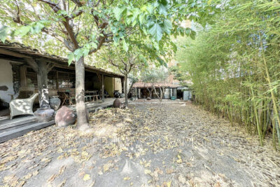 vente maison de village 9 Pièce(s) – 9 pièces – 7 chambres – 300.00 m²