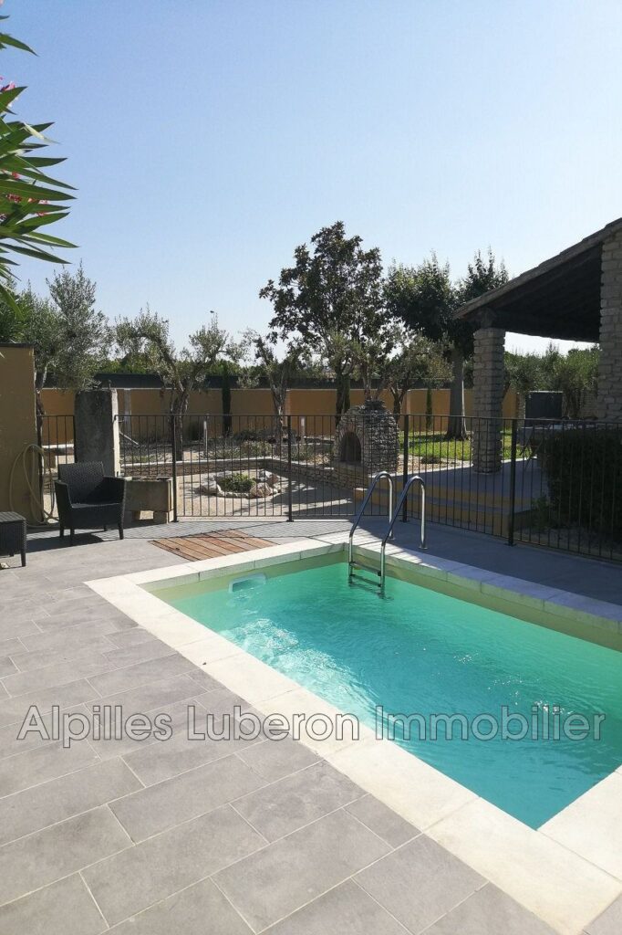 location saisonnière maison 4 Pièce(s) – 4 pièces – 3 chambres – 4  – 130.00 m²