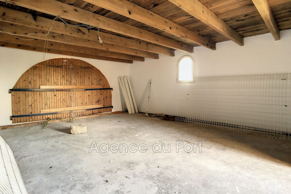 vente maison 4 Pièce(s) – 4 pièces – 3 chambres – 4  – 188.00 m²