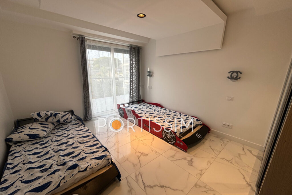 Saint-Laurent-Du-Var / proche mer / villa 4 chambres / parfait – 5 pièces – 4 chambres – 138.00 m²