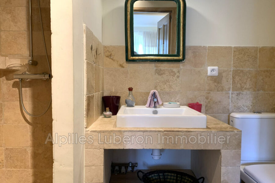 Maison à louer à Eygalières