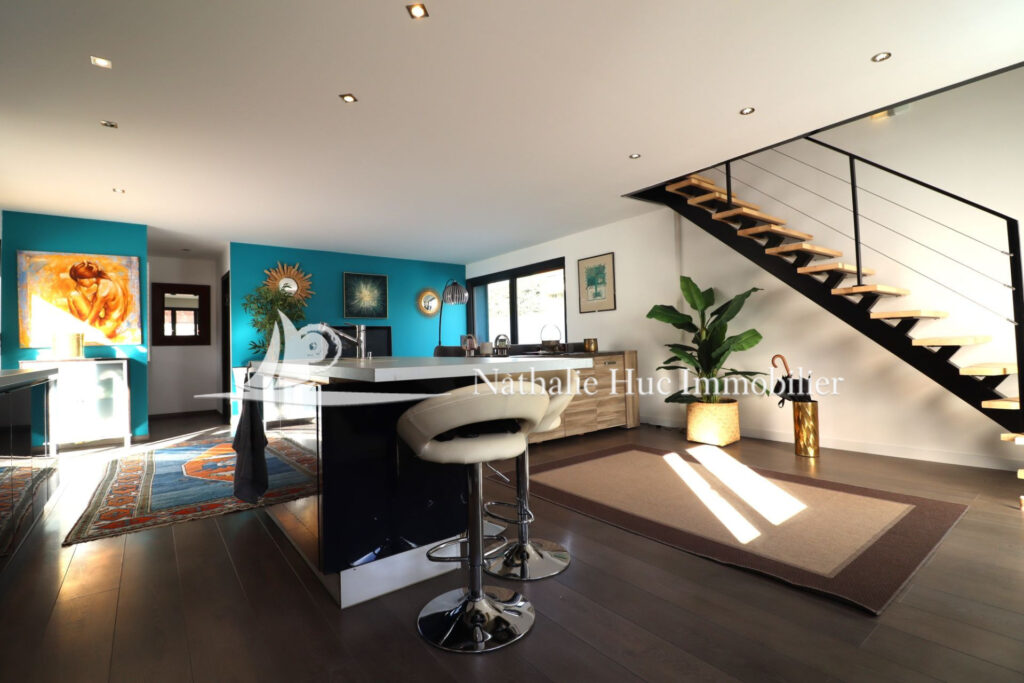 vente villa 5 Pièce(s) – 5 pièces – 3 chambres – 4  – 140.00 m²