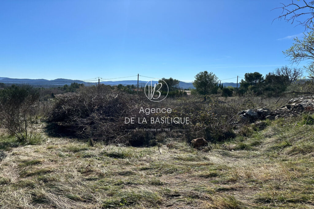 vente terrain – NR pièces – NR chambres – 4  – 2465.00 m²