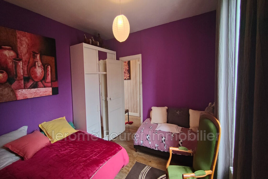 vente maison 9 Pièce(s) – 9 pièces – 5 chambres – 4  – 170.00 m²