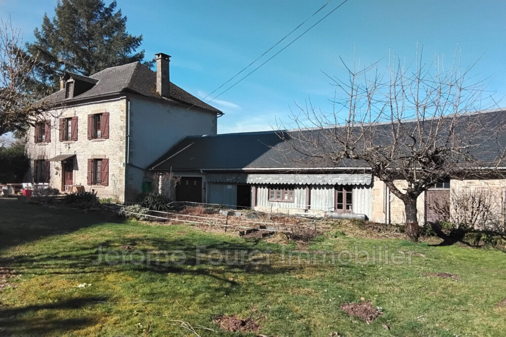 vente maison 9 Pièce(s) – 9 pièces – 5 chambres – 4  – 170.00 m²