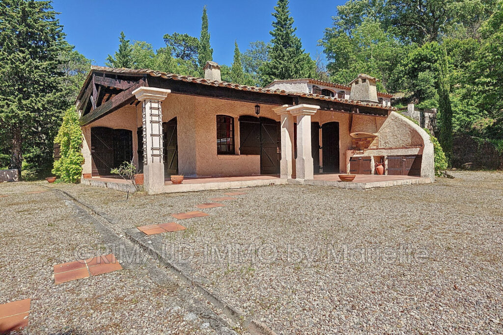 vente maison 6 Pièce(s) – 6 pièces – 4 chambres – 126.85 m²