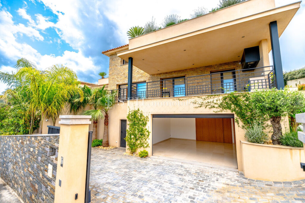 vente villa 5 Pièce(s) – 5 pièces – 4 chambres – 180.00 m²