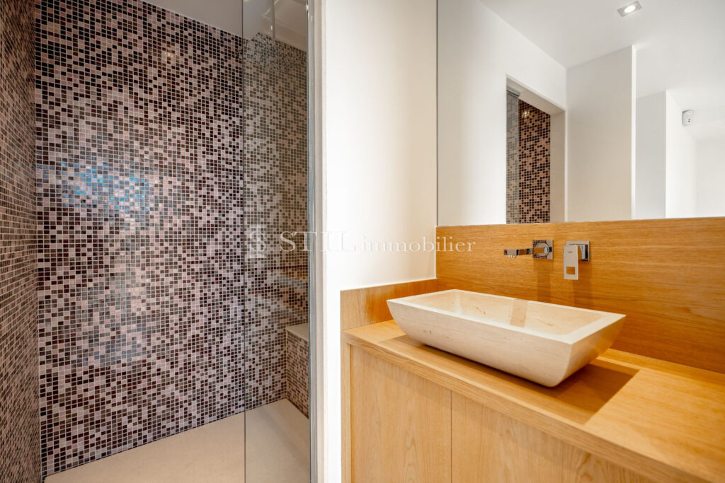 vente villa 5 Pièce(s) – 5 pièces – 4 chambres – 180.00 m²