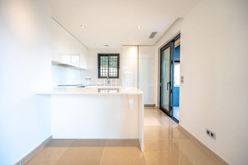 vente villa 5 Pièce(s) – 5 pièces – 4 chambres – 180.00 m²