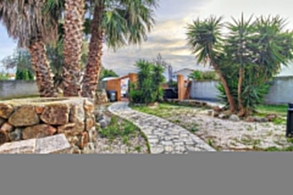 vente maison 4 Pièce(s) – 4 pièces – 3 chambres – 4  – 188.00 m²