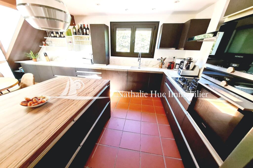 vente  – 6 pièces – 4 chambres – 4