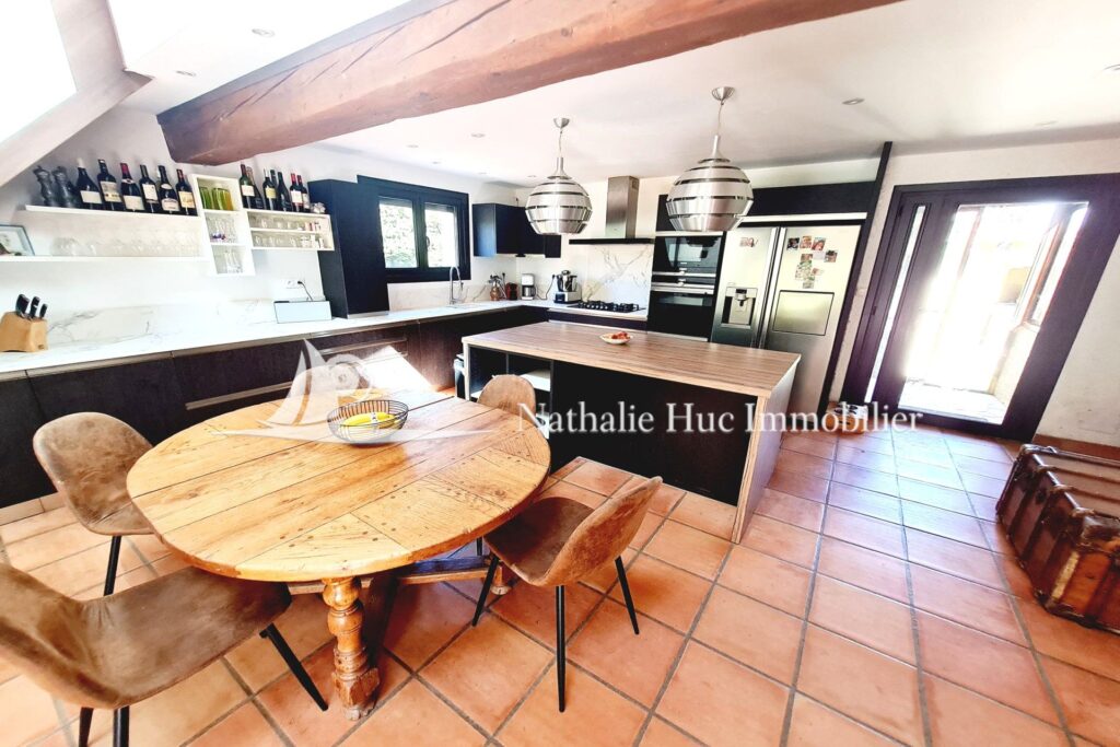 vente  – 6 pièces – 4 chambres – 4