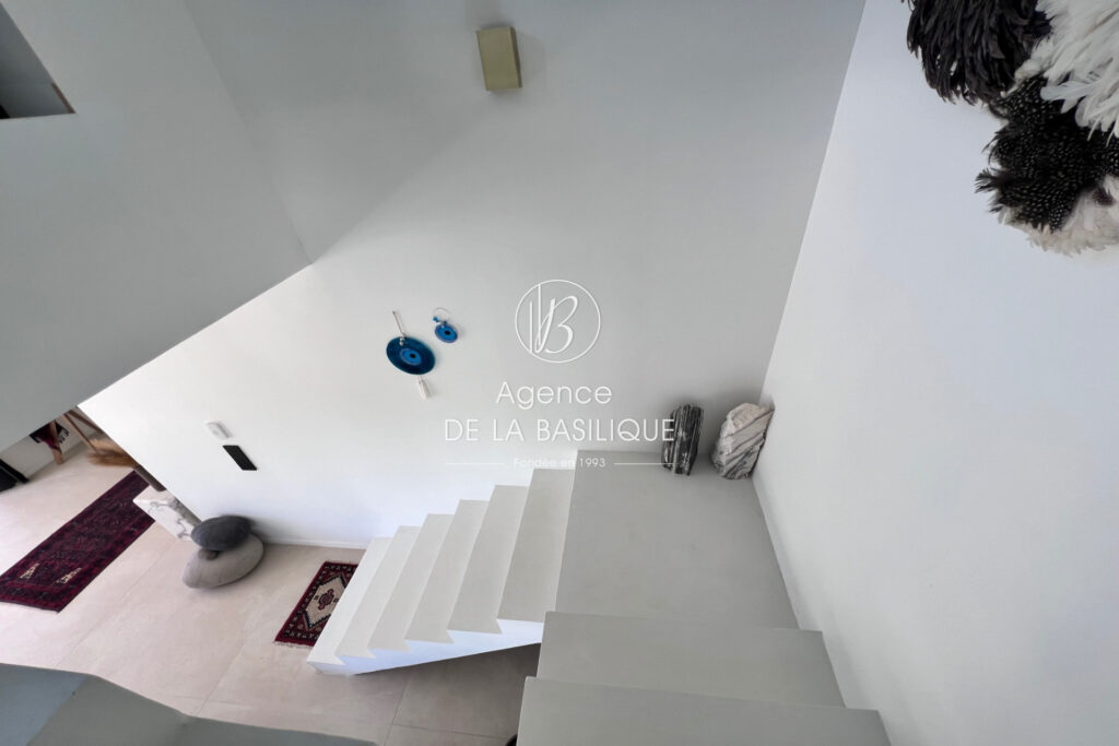 vente maison de caractère 4 Pièce(s) – 4 pièces – 3 chambres – 4  – 114.00 m²