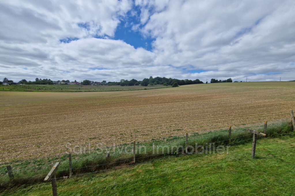 vente maison 6 Pièce(s) – 6 pièces – 5 chambres – 109.00 m²