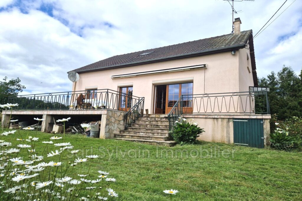 vente maison 6 Pièce(s) – 6 pièces – 5 chambres – 109.00 m²