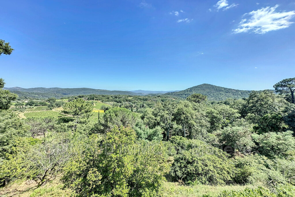 vente villa provençale 6 Pièce(s) – 6 pièces – 5 chambres – 4  – 180.00 m²