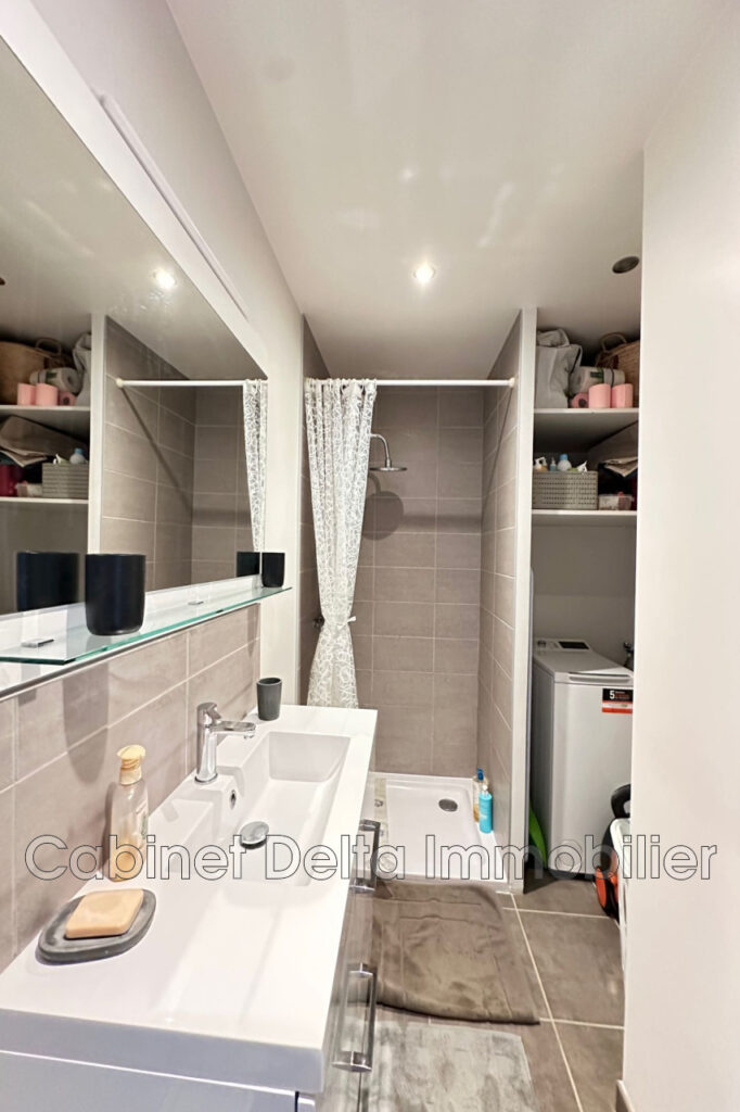 SANARY – Le Rouveau 583   – 3 pièces – 2 chambres – 55.00 m²