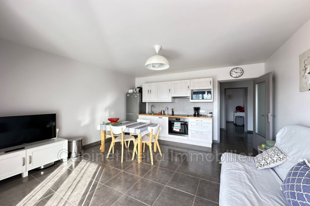 SANARY – Le Rouveau 583   – 3 pièces – 2 chambres – 55.00 m²