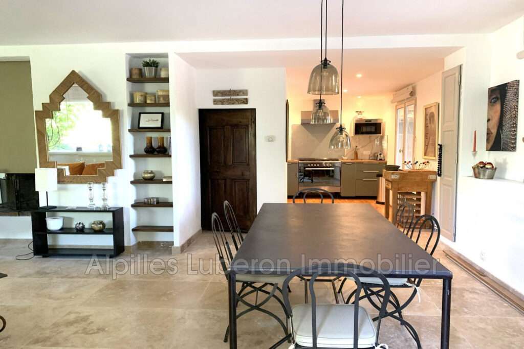 location saisonnière maison de campagne 5 Pièce(s) – 5 pièces – 3 chambres – 4  – 140.00 m²