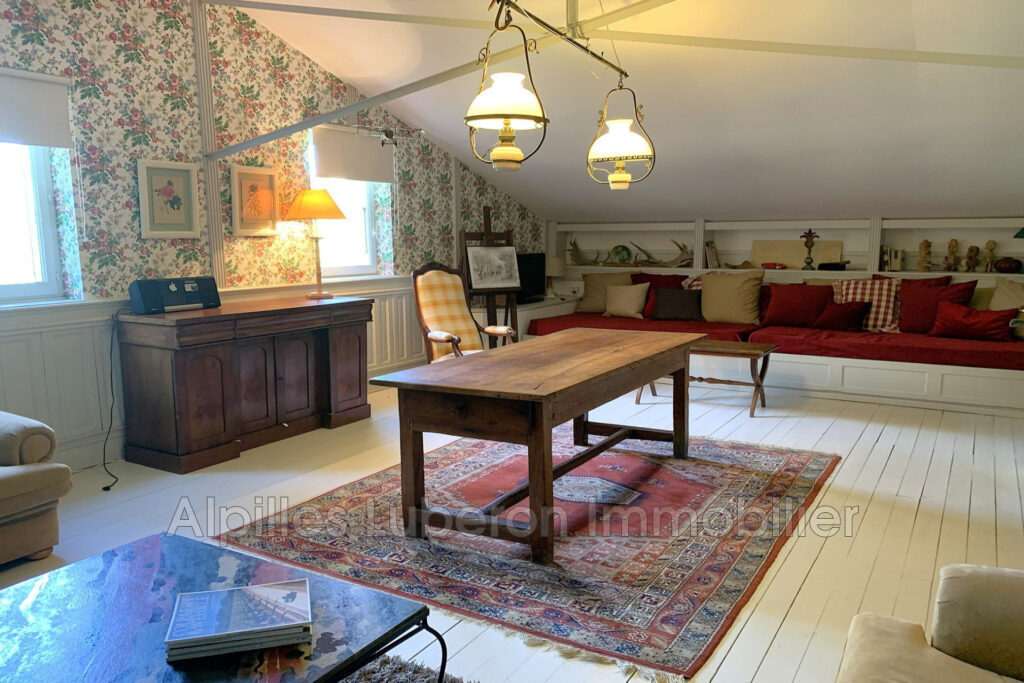 location saisonnière maison de campagne 5 Pièce(s) – 5 pièces – 3 chambres – 4  – 140.00 m²