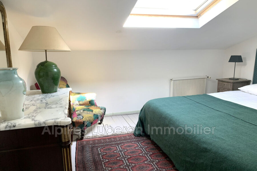 Maison à louer à Sénas