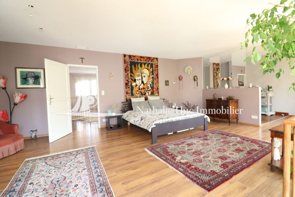 vente maison de ville – NR pièces – 2 chambres – 4  – 174.91 m²