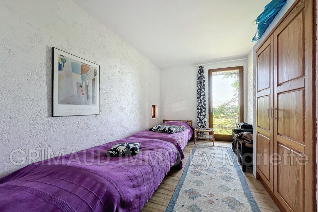 vente villa provençale 6 Pièce(s) – 6 pièces – 5 chambres – 4  – 180.00 m²